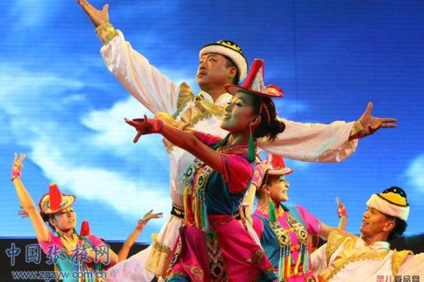 裕固族的传统节日和风俗习惯有哪些？
