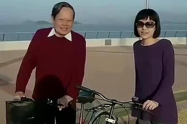 翁帆的八字
