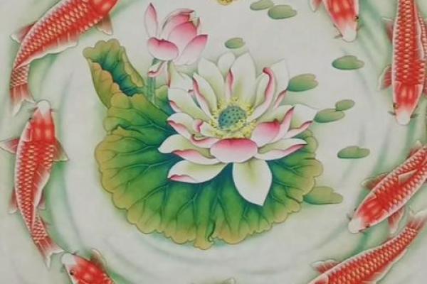 属鸡的家里养什么样子的风水鱼好？