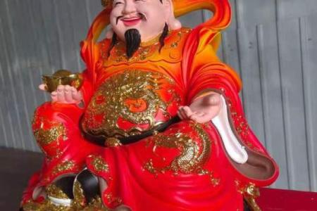 家里财神爷怎么供奉更招财位置讲究