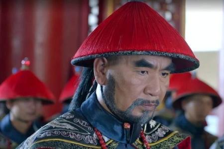 大臣生病，雍正要来大臣的八字，看后说：你八字甚好，必能痊愈
